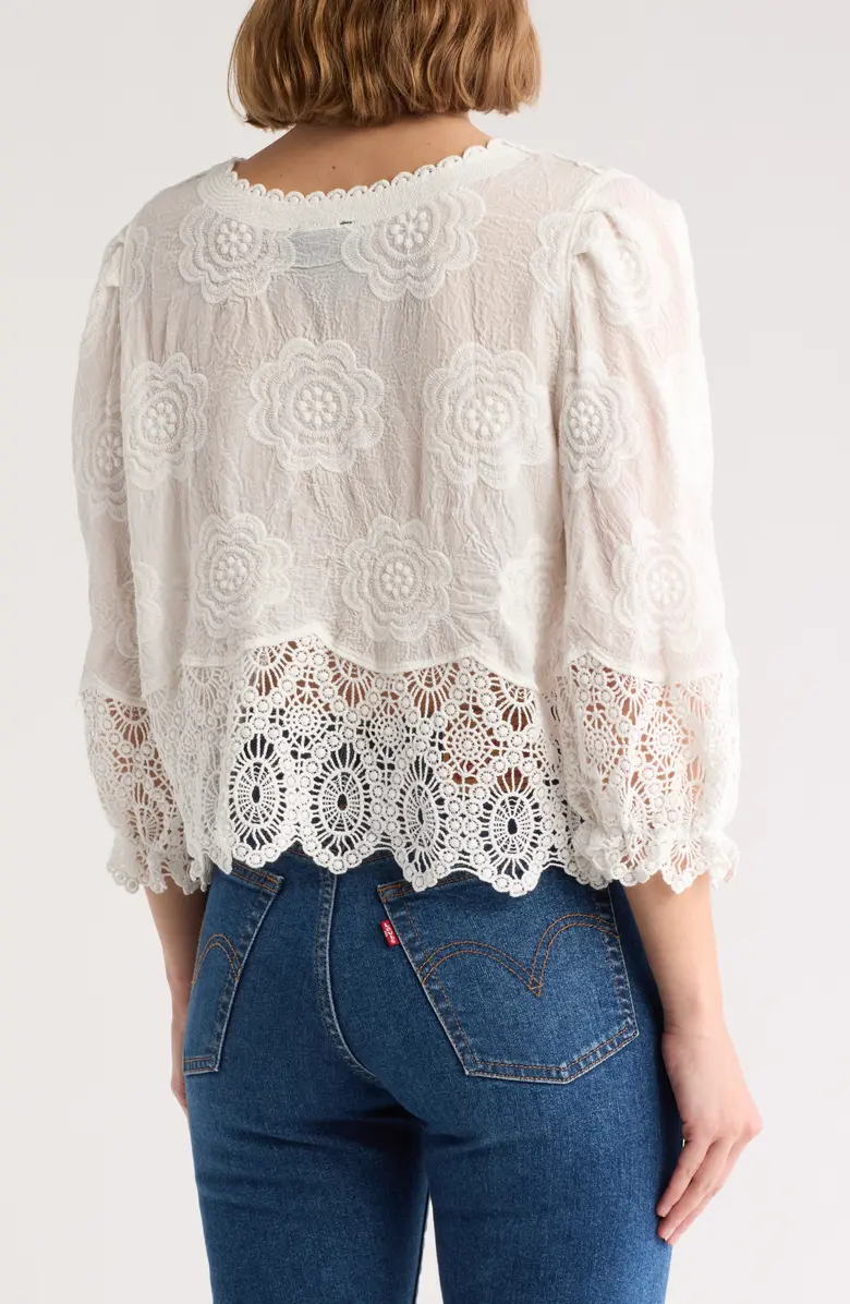 SB1747 Embroidered Button-Up Shirt